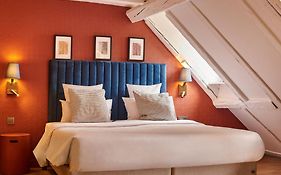 Hôtel de l'Europe by HappyCulture